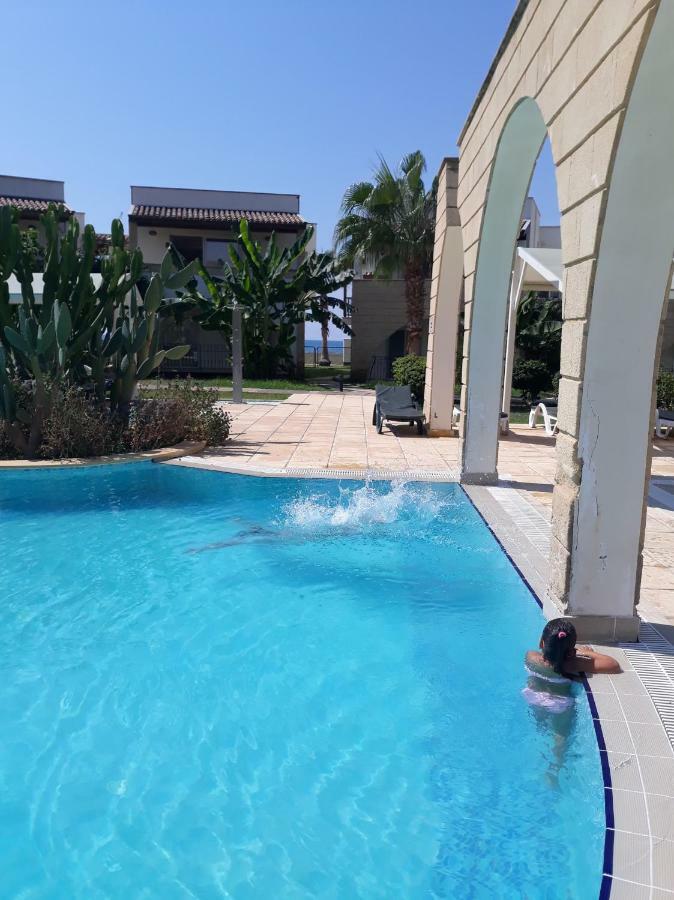 Sunrise Beach Club Gastria Luaran gambar